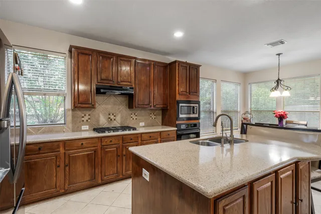 $459,900 | 4631 Tamarind Trail, Kingwood, TX 77345