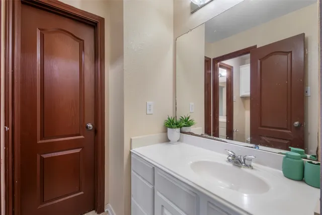 $459,900 | 4631 Tamarind Trail, Kingwood, TX 77345