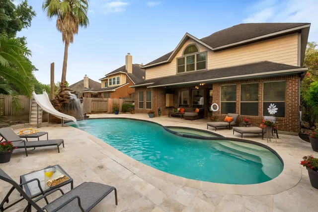 $459,900 | 4631 Tamarind Trail, Kingwood, TX 77345