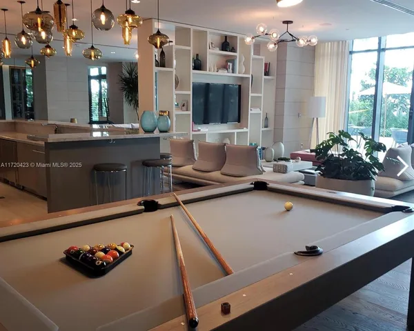 $912,500 | 650 Northeast 32nd Street, Unit 1805, Miami, FL 33137