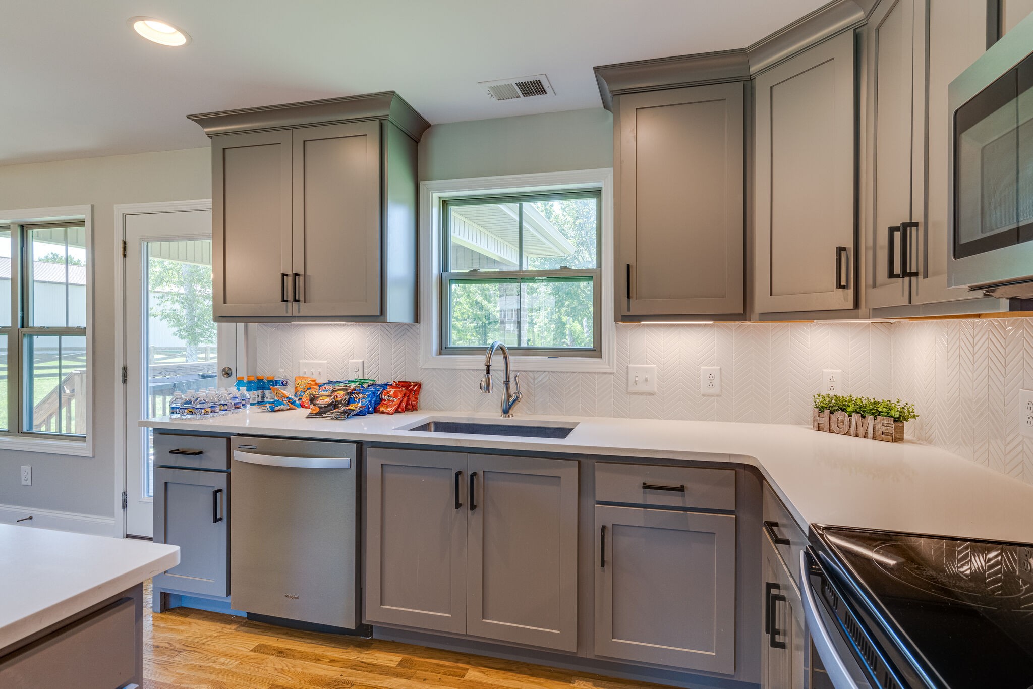 4663 Old County Farm Road Springfield, TN 37172 - Photo 3 of 27 Gallery Image 3