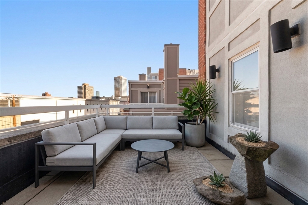 20 Chestnut Street, Unit 26 Cambridge, MA 02139 - Photo 8 of 10