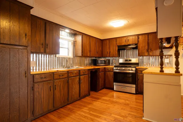 $120,000 | 6152 Highway 56, Chauvin, LA 70344