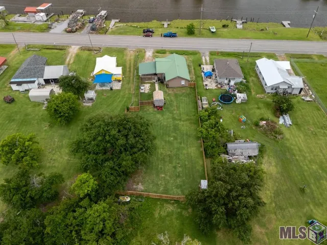 $120,000 | 6152 Highway 56, Chauvin, LA 70344