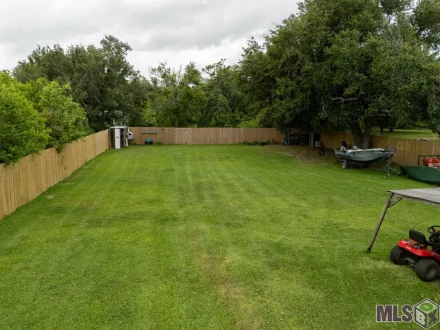 $120,000 | 6152 Highway 56, Chauvin, LA 70344