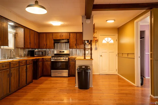 $120,000 | 6152 Highway 56, Chauvin, LA 70344