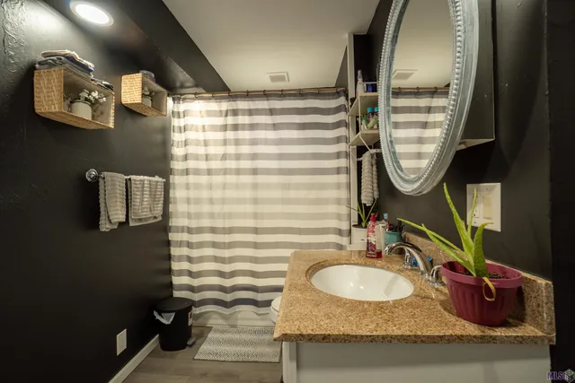 $120,000 | 6152 Highway 56, Chauvin, LA 70344