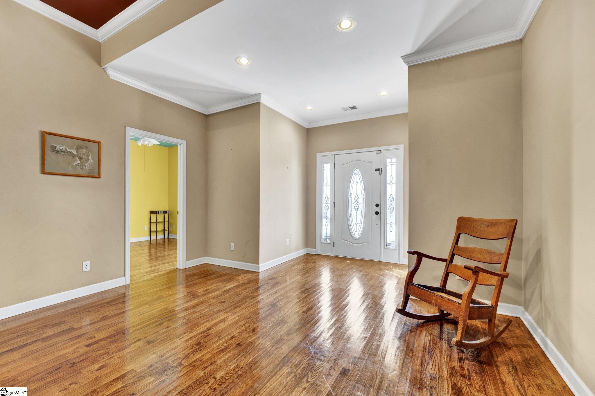 2670 Racing Road Greer, SC 29651 - Photo 11 of 35 Gallery Image 11