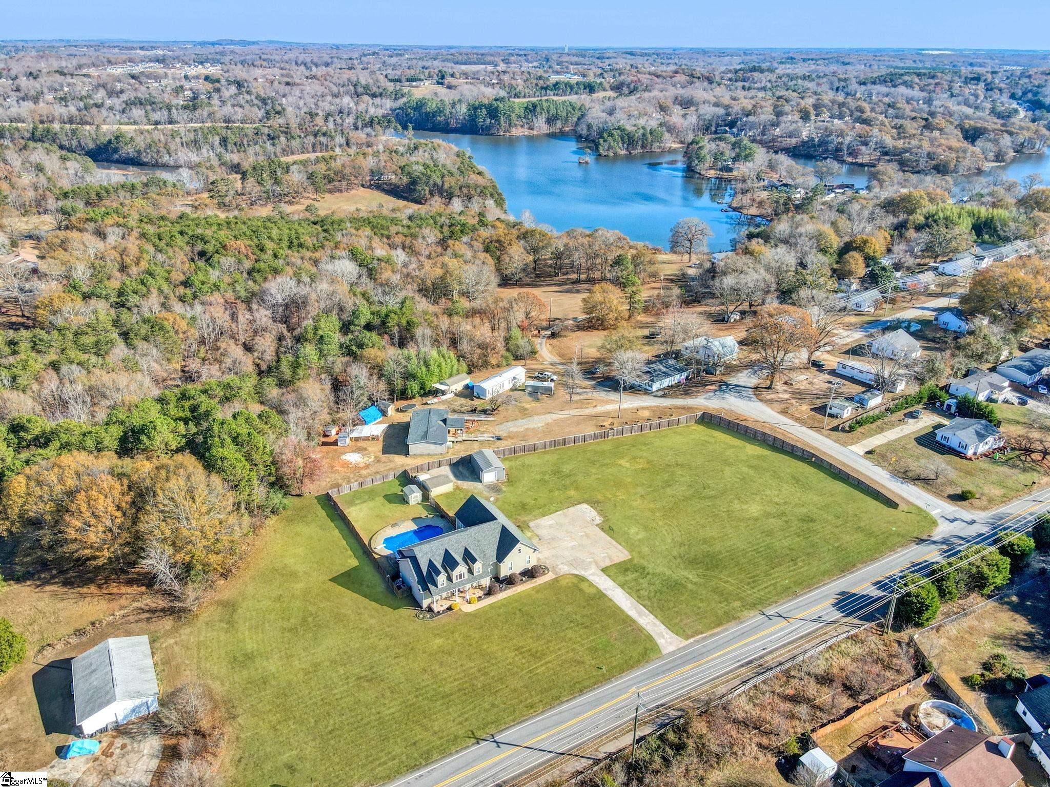 2670 Racing Road Greer, SC 29651 - Photo 3 of 35 Gallery Image 3