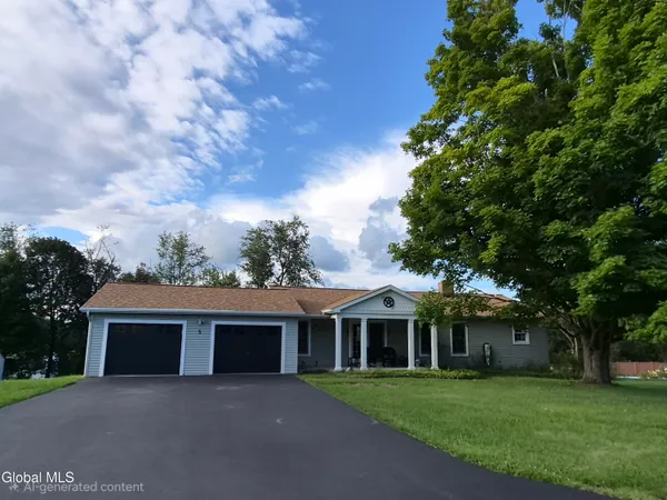 $449,999 | 5 Washington Drive, Troy, NY 12180