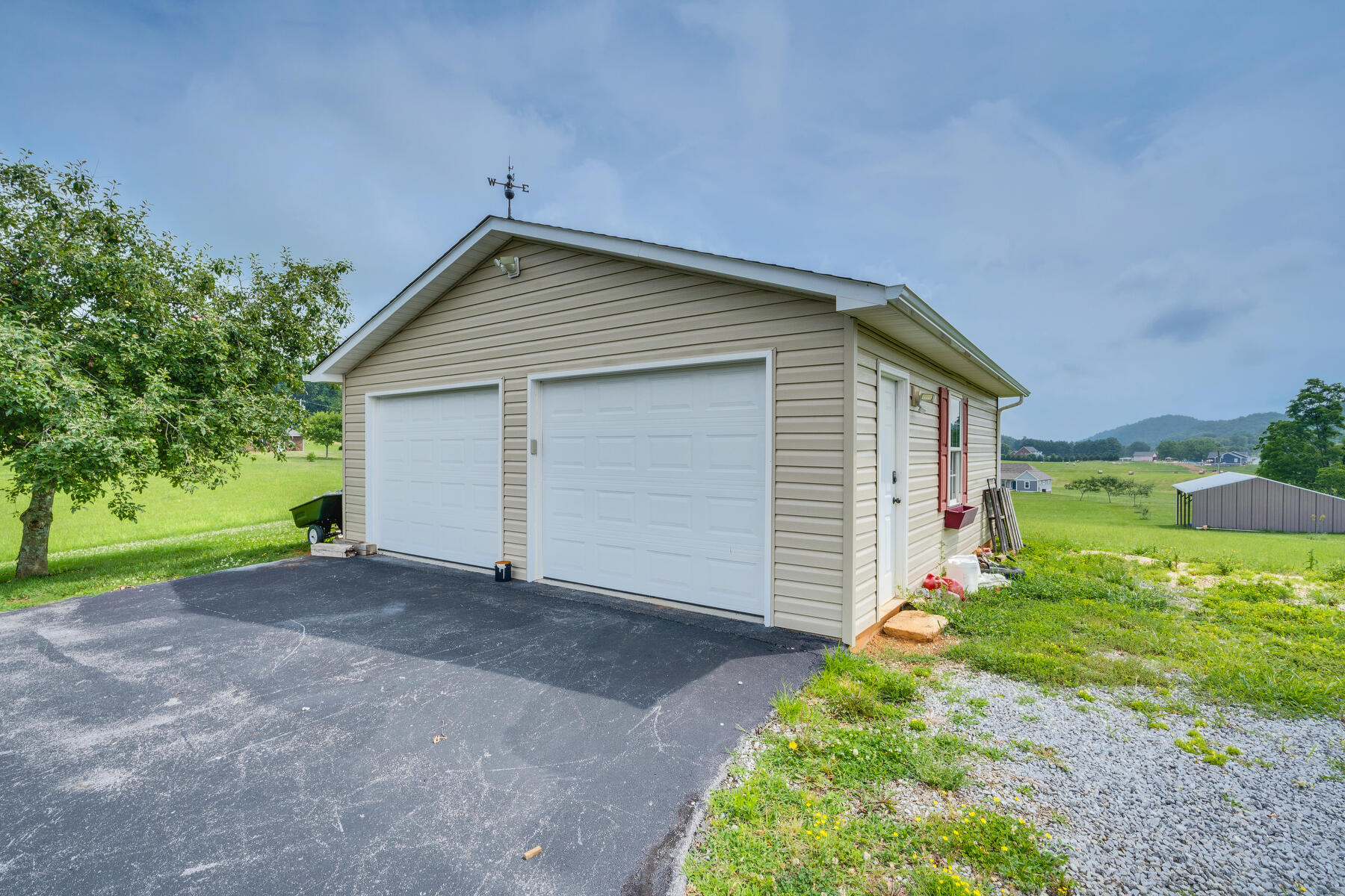 11361 Reedy Creek Road Bristol, VA 24202 - Photo 42 of 56 043