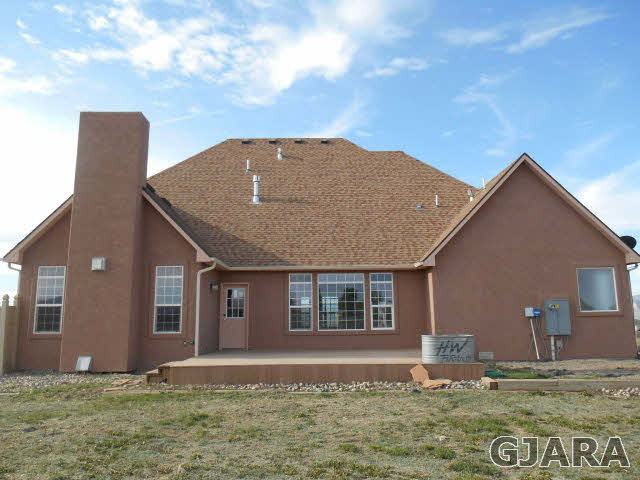 2264 L Road Grand Junction, CO 81505 - Photo 20 of 20 a front view of house with yard