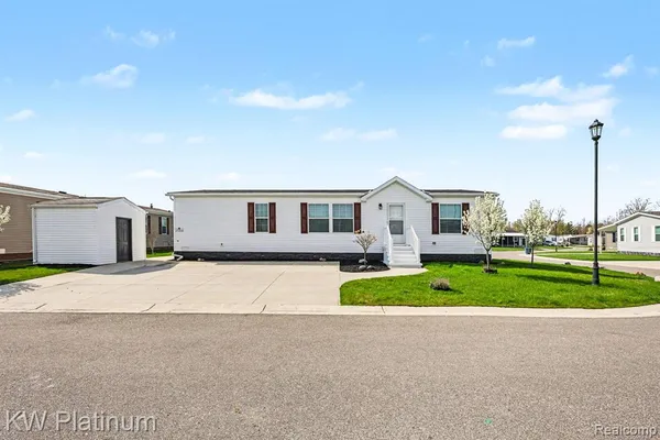 $124,900 | 57512 Mill Point Road, New Haven, MI 48048