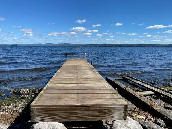 $1,100,000 | 129 E Shore North, Grand Isle, VT 05458