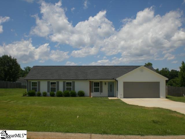 503 Crossgate Way Fountain Inn, SC 29644 - Photo 1 of 36