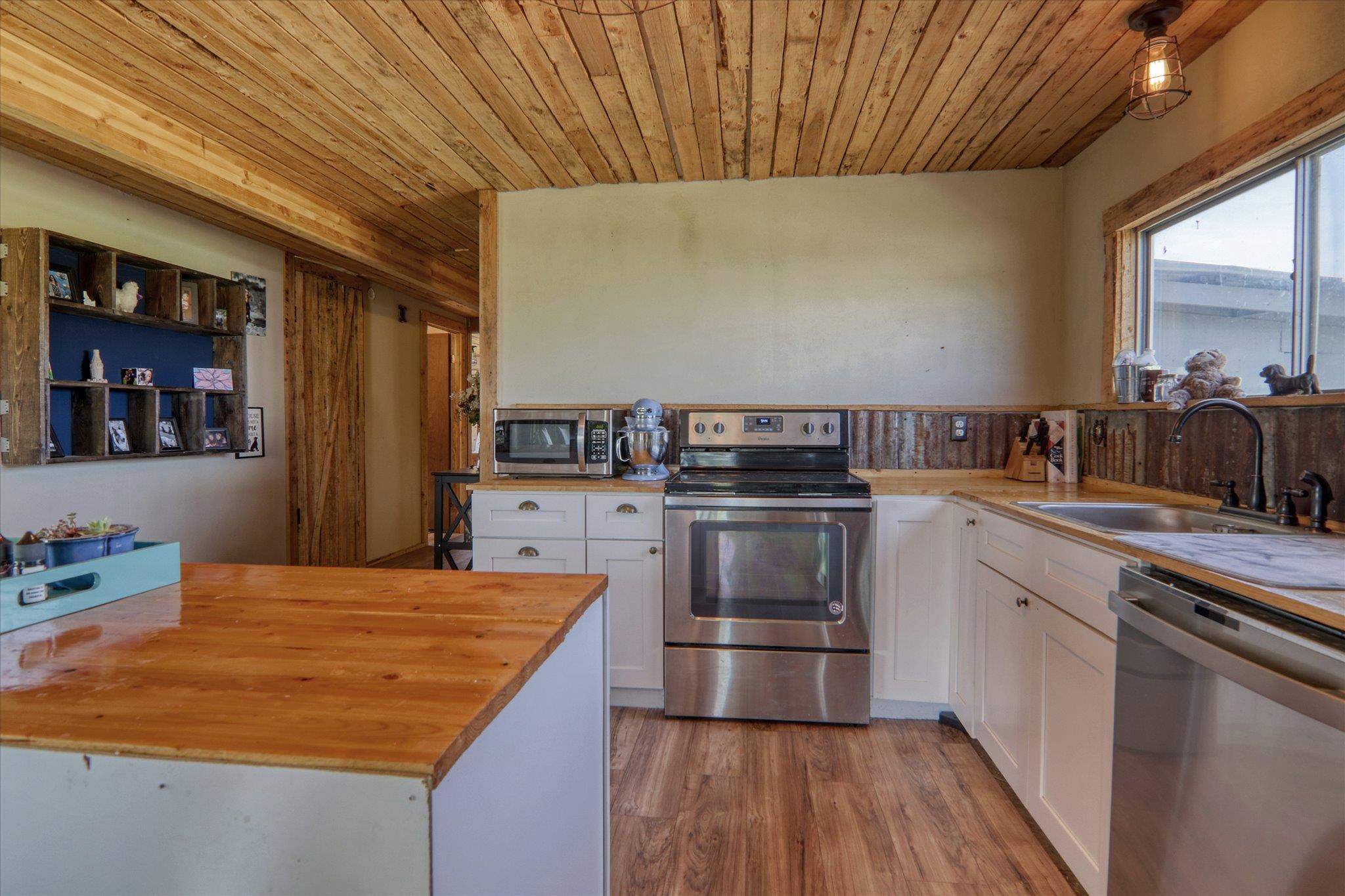 4507 West Oregon Road Deer Park, WA 99006 - Photo 5 of 44