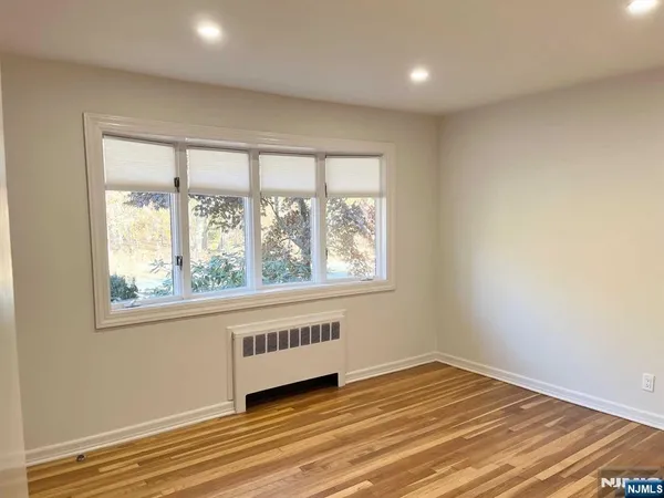 $4,800 | 678 Grove Street, Ridgewood, NJ 07450