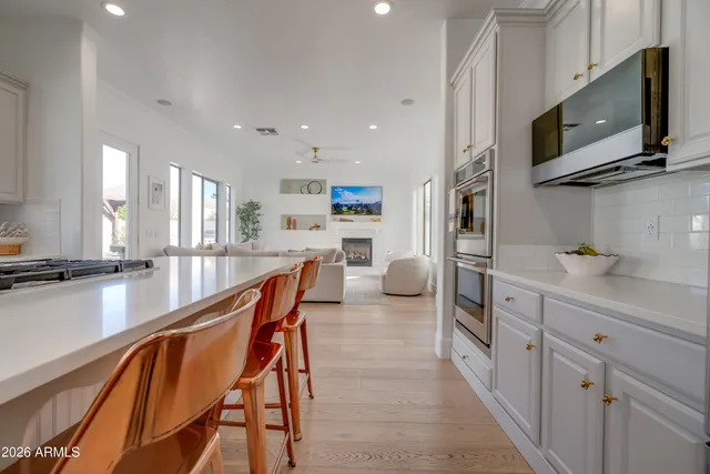 $1,250,000 | 2812 East Washington Court, Gilbert, AZ 85234