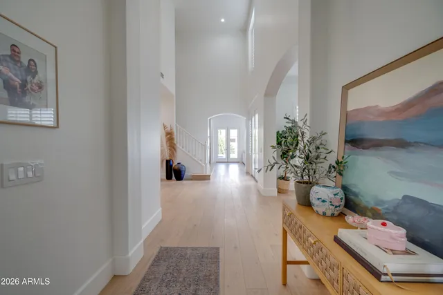 $1,250,000 | 2812 East Washington Court, Gilbert, AZ 85234