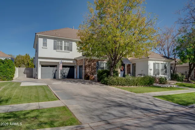 $1,250,000 | 2812 East Washington Court, Gilbert, AZ 85234