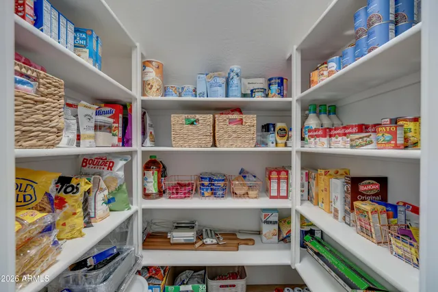 $1,250,000 | 2812 East Washington Court, Gilbert, AZ 85234