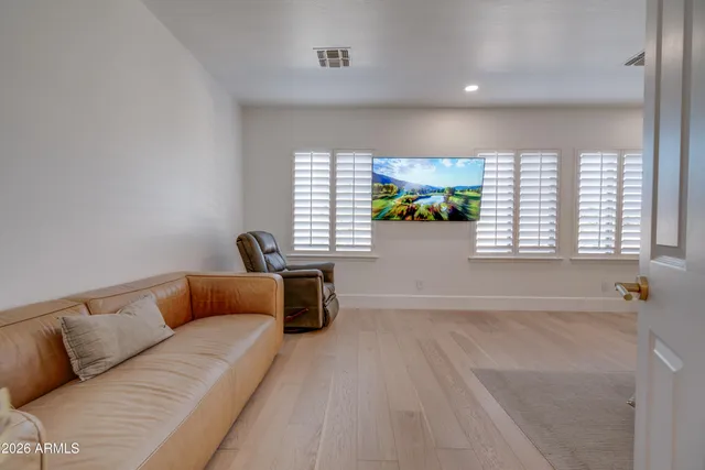 $1,250,000 | 2812 East Washington Court, Gilbert, AZ 85234