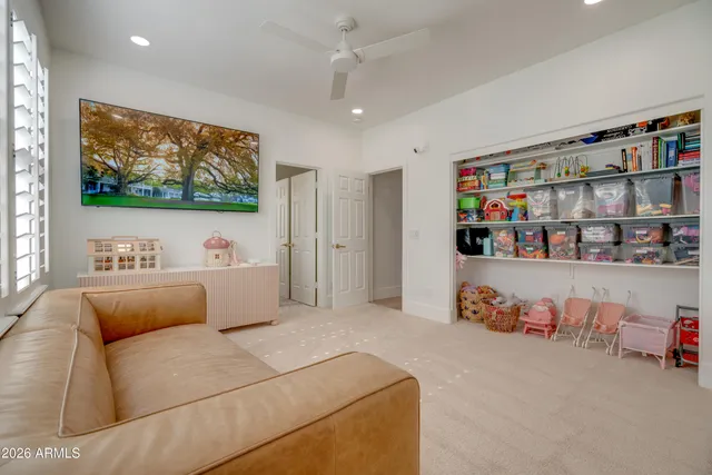 $1,250,000 | 2812 East Washington Court, Gilbert, AZ 85234