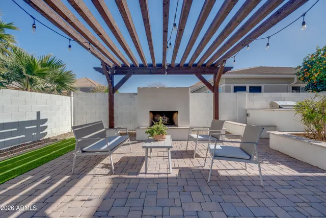 $1,250,000 | 2812 East Washington Court, Gilbert, AZ 85234