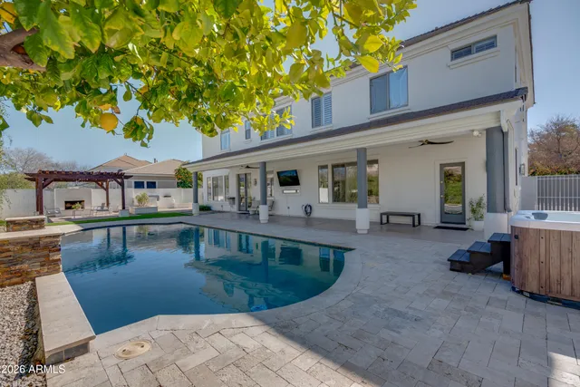 $1,250,000 | 2812 East Washington Court, Gilbert, AZ 85234