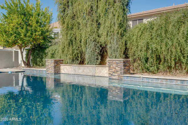 $1,250,000 | 2812 East Washington Court, Gilbert, AZ 85234