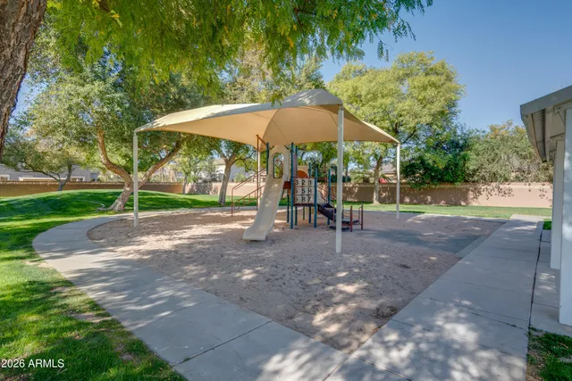 $1,250,000 | 2812 East Washington Court, Gilbert, AZ 85234