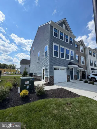 $2,850 | 8700 Stevenson Lane, Spotsylvania, VA 22553