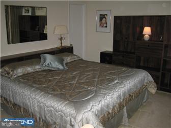 7016 Cardin Road Philadelphia, PA 19128 - Photo 9 of 12 Bedroom - Main