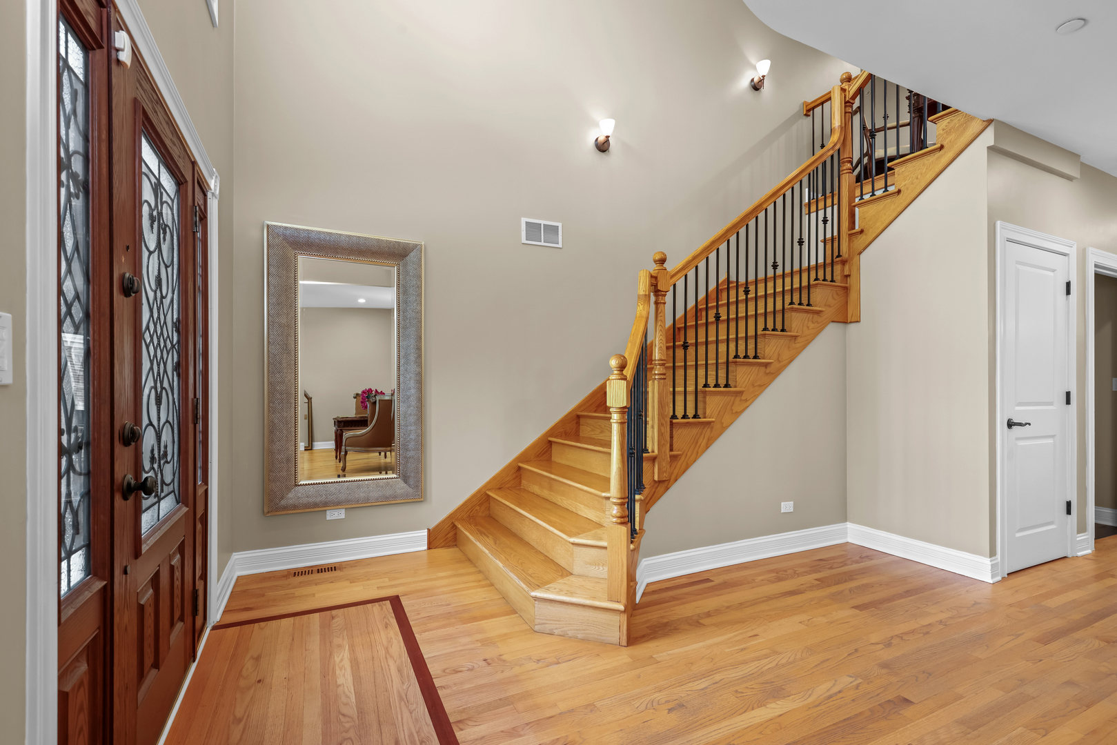 267 9th Street Wheeling, IL 60090 - Photo 4 of 42