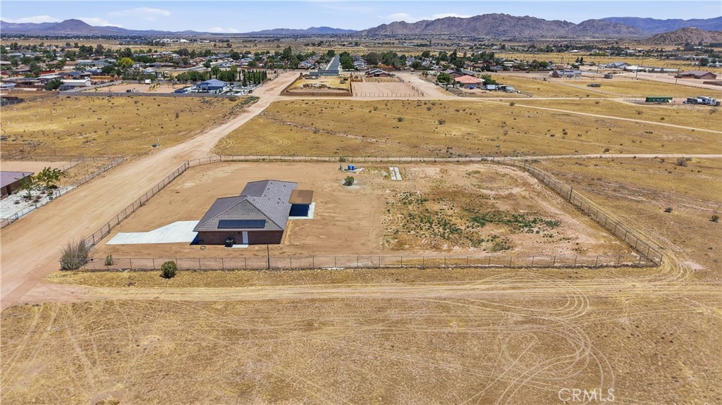 13119 Candlewood Road Apple Valley, CA 92308 - Photo 33 of 52