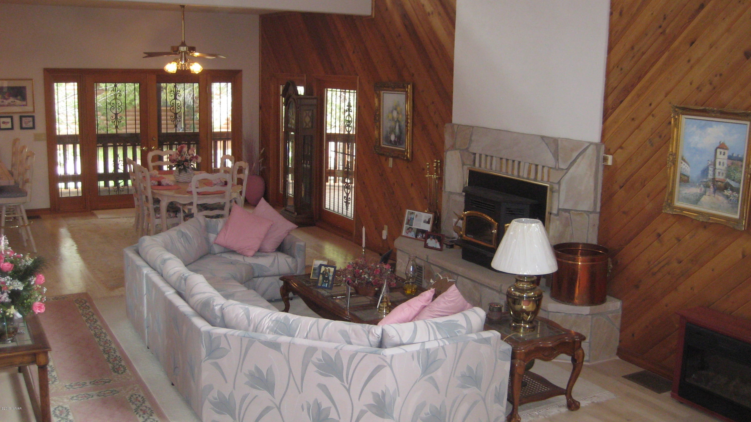 2281 Lindbergh Road Overgaard, AZ 85933 - Photo 2 of 30 Gallery Image 2