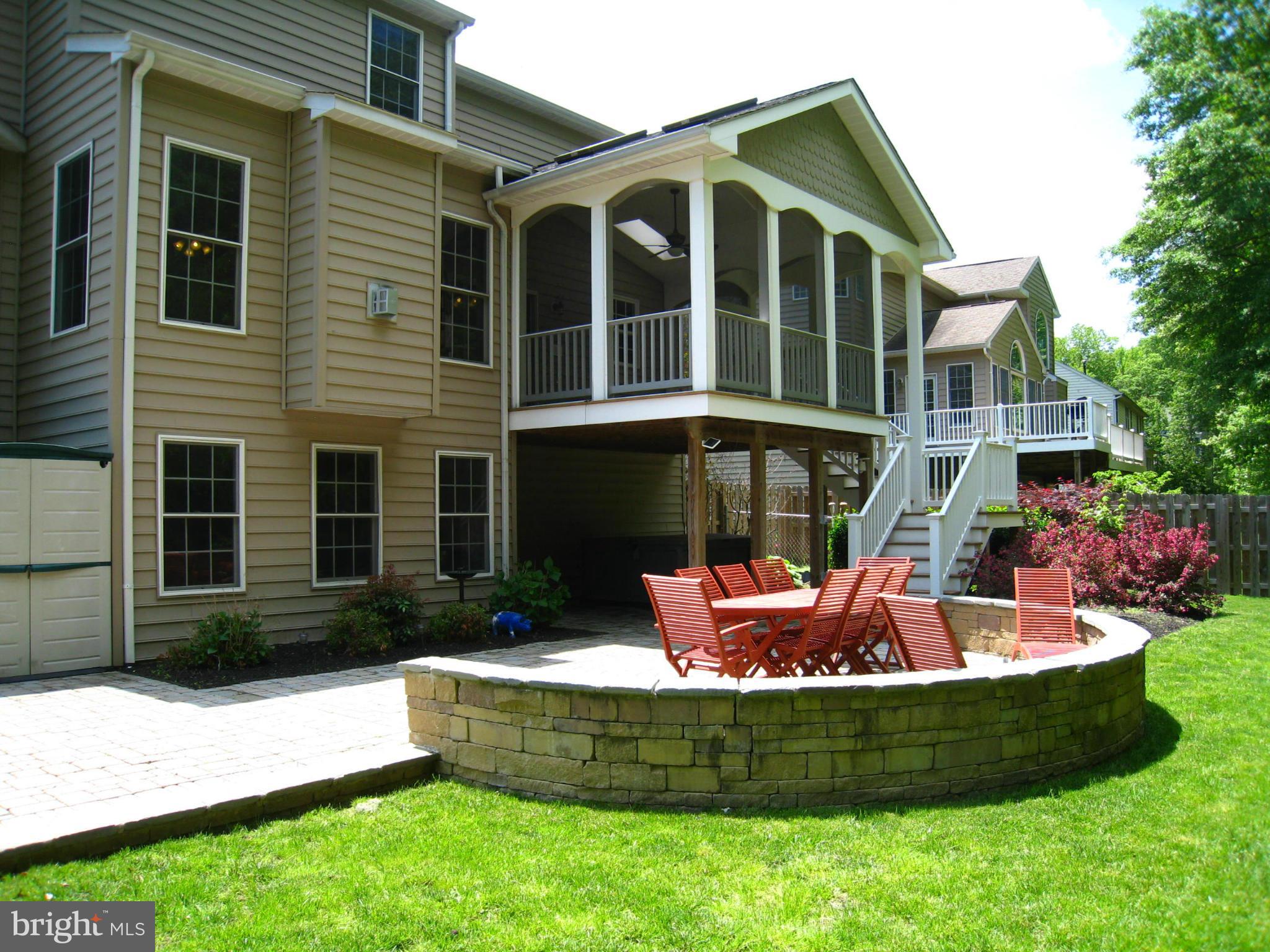 1004 Red Maple View Terrace Churchton, MD 20733 - Photo 27 of 30 Exterior (Rear)