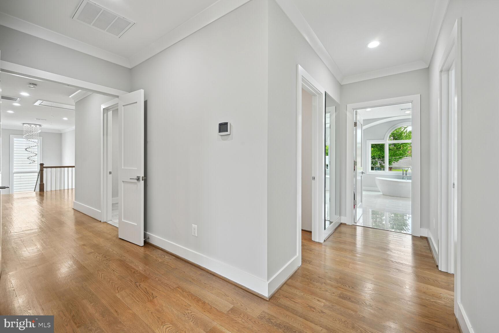 6815 Wise Street McLean, VA 22101 - Photo 27 of 58