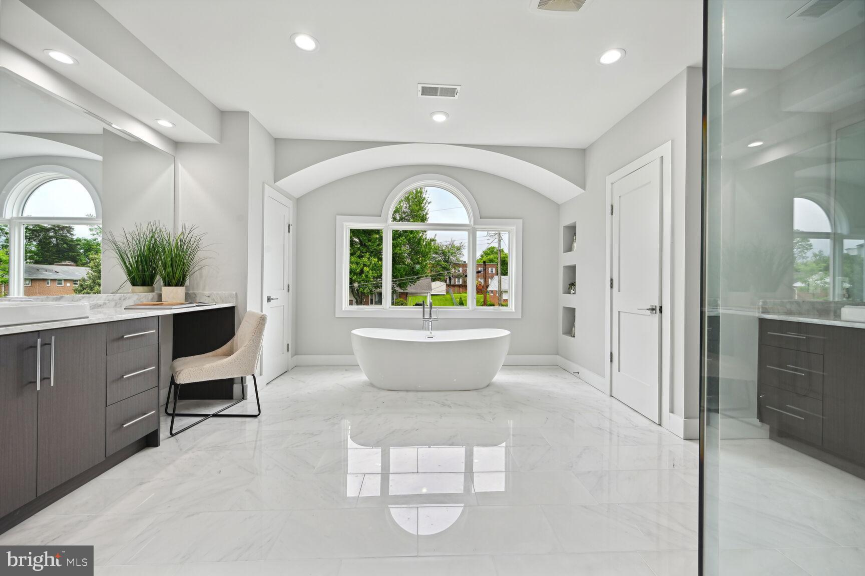 6815 Wise Street McLean, VA 22101 - Photo 31 of 58