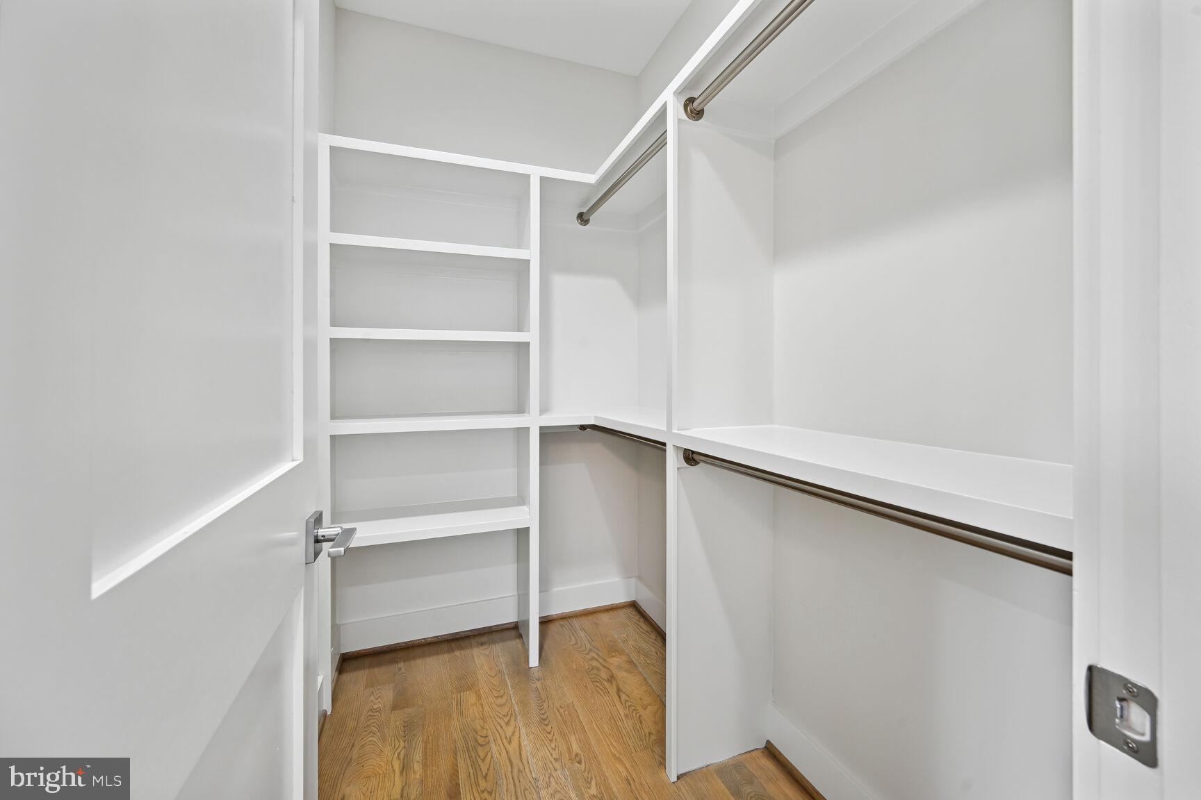 6815 Wise Street McLean, VA 22101 - Photo 38 of 58