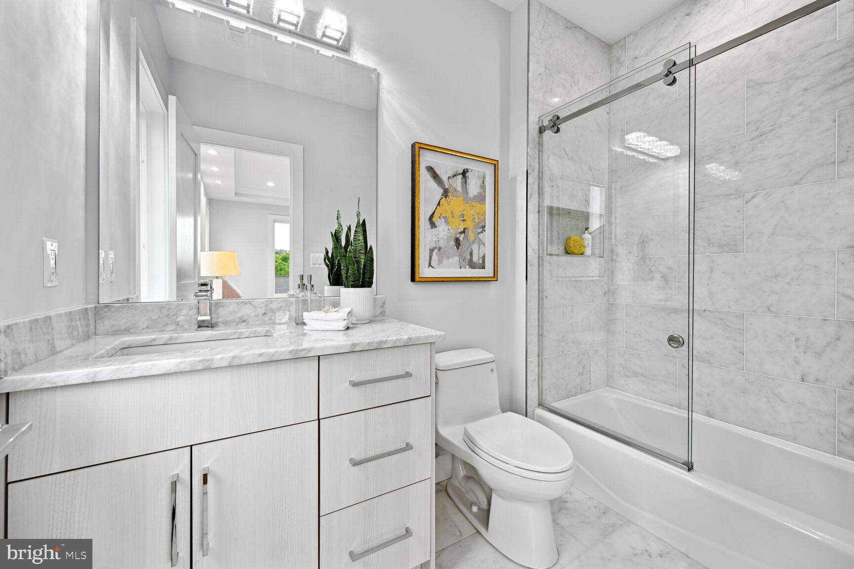 6815 Wise Street McLean, VA 22101 - Photo 39 of 58