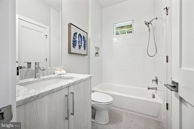 $2,888,888 | 6815 Wise Street, McLean, VA 22101