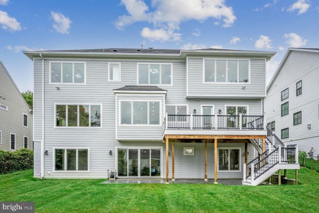 $2,888,888 | 6815 Wise Street, McLean, VA 22101