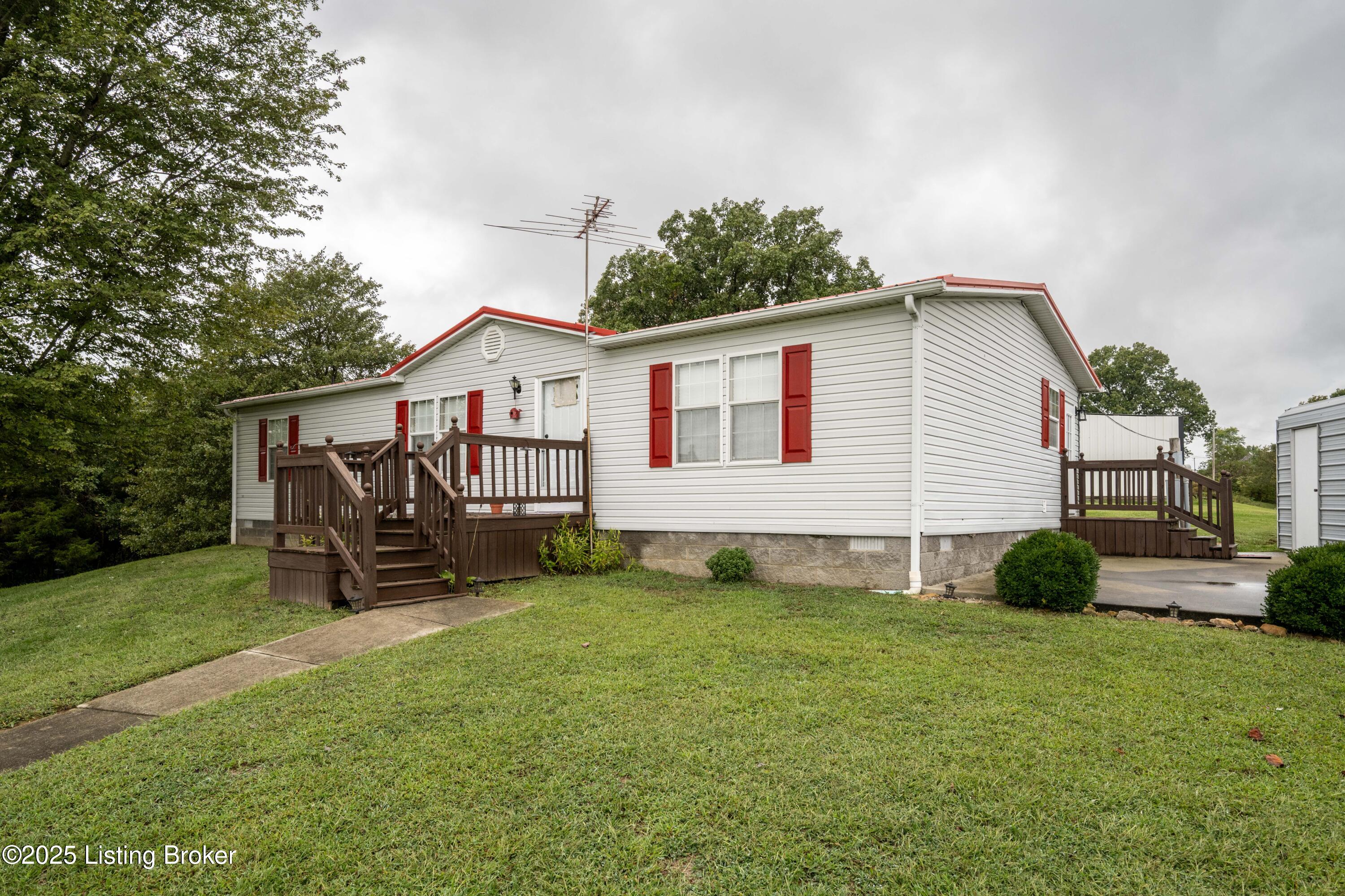 180 Stiles Road Battletown, KY 40104 - Photo 27 of 47 DHI-127