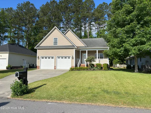$319,500 | 328 Lakemere Drive, New Bern, NC 28562
