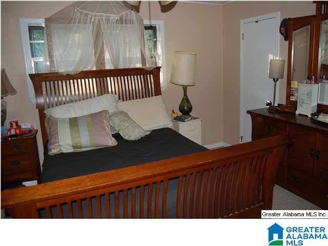 8366 Wade Road Warrior, AL 35180 - Photo 16 of 27