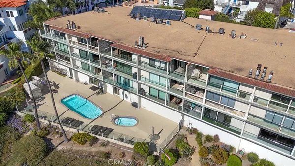 $2,750,000 | 410 Corto Lane, Unit E, San Clemente, CA 92672