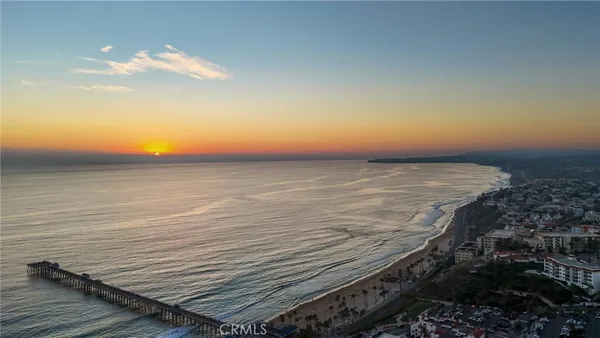 $2,750,000 | 410 Corto Lane, Unit E, San Clemente, CA 92672