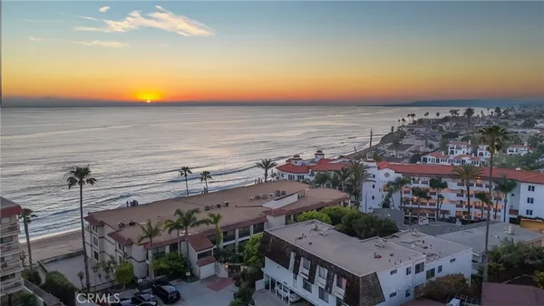 $2,750,000 | 410 Corto Lane, Unit E, San Clemente, CA 92672