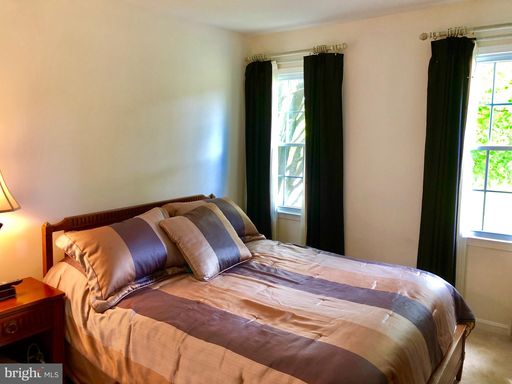 16005 Wallingford Road Silver Spring, MD 20906 - Photo 27 of 36 Third bedroom